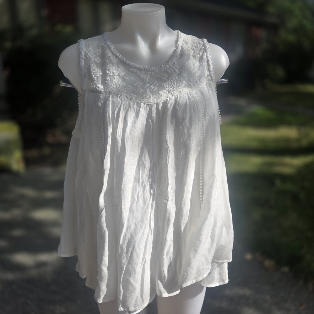 Style & Co. White Embroidered Blouse